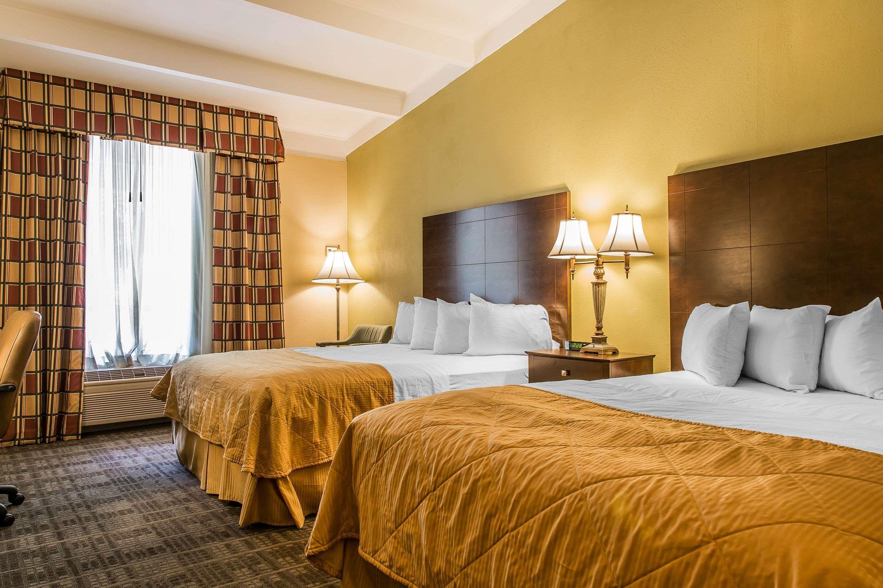 แคลเรียน โฮเต็ล แอนด์ สวีท แฮมเดน - นิว เฮเว่น Hotel ภายนอก รูปภาพ