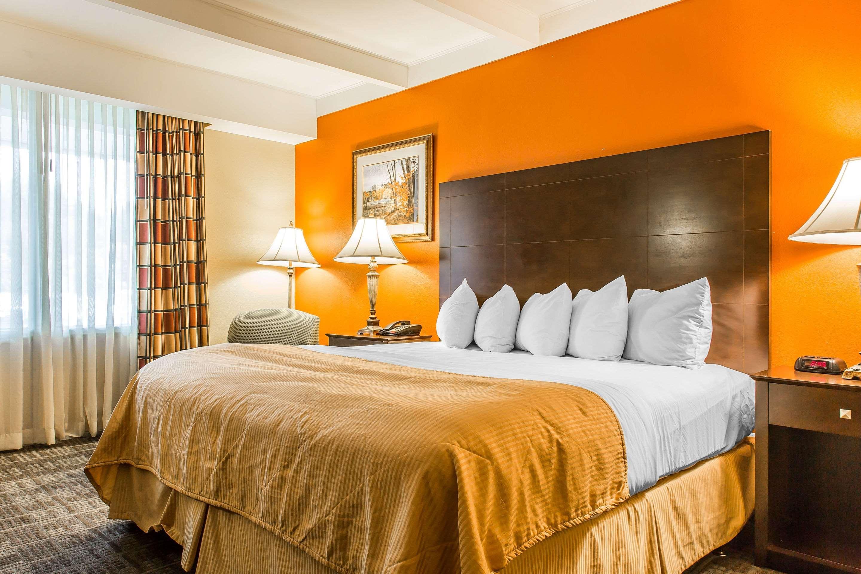 แคลเรียน โฮเต็ล แอนด์ สวีท แฮมเดน - นิว เฮเว่น Hotel ภายนอก รูปภาพ