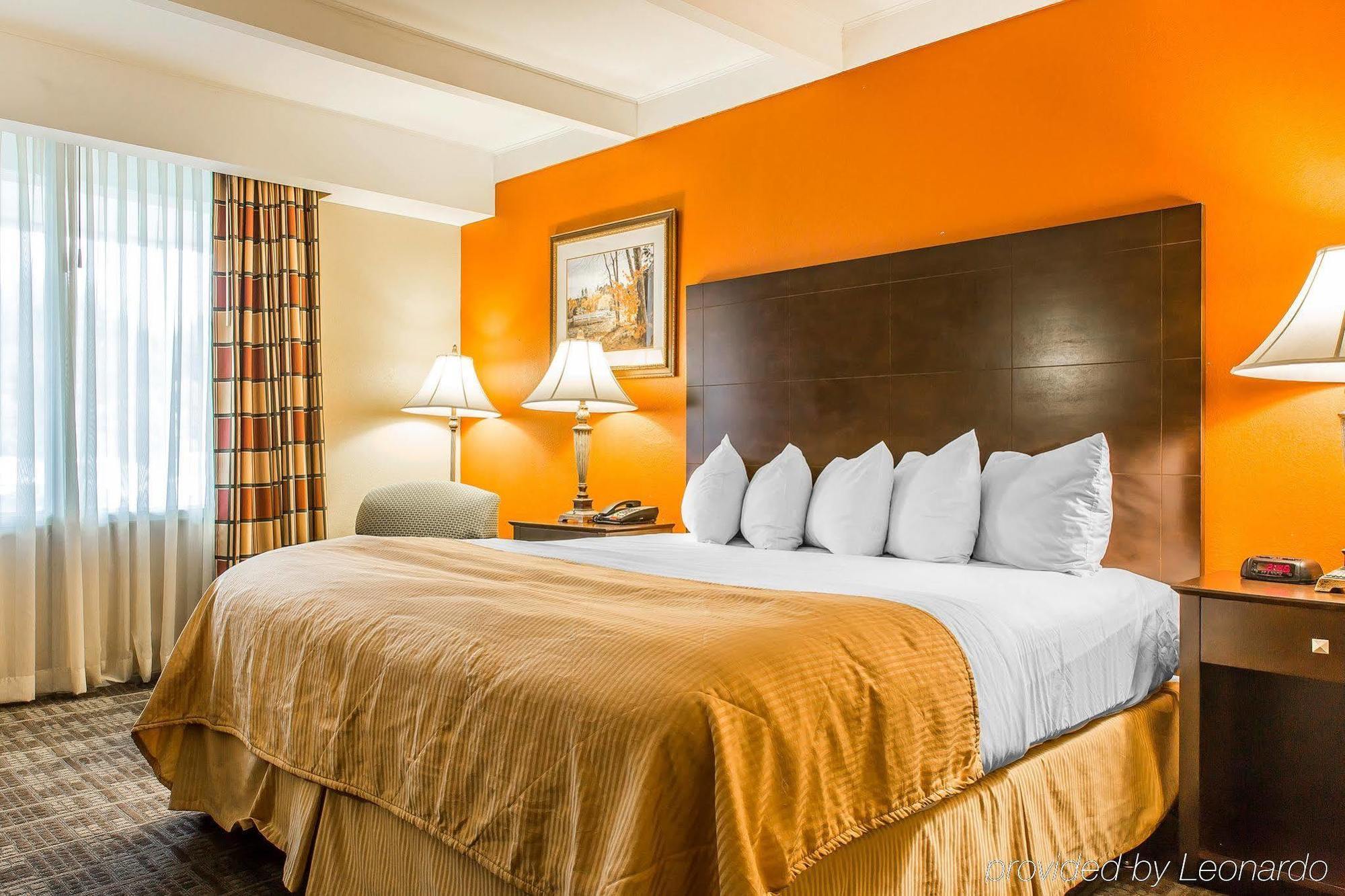 แคลเรียน โฮเต็ล แอนด์ สวีท แฮมเดน - นิว เฮเว่น Hotel ภายนอก รูปภาพ