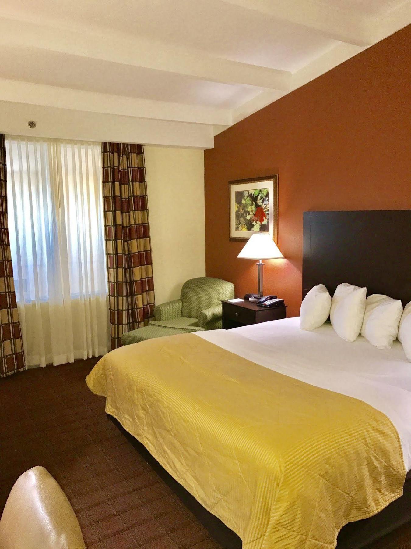 แคลเรียน โฮเต็ล แอนด์ สวีท แฮมเดน - นิว เฮเว่น Hotel ภายนอก รูปภาพ